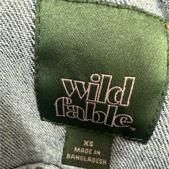 Wild Fable Women’s Green Label Distressed Y2K Denim Jean Jacket sz XS - Picture 4 of 5